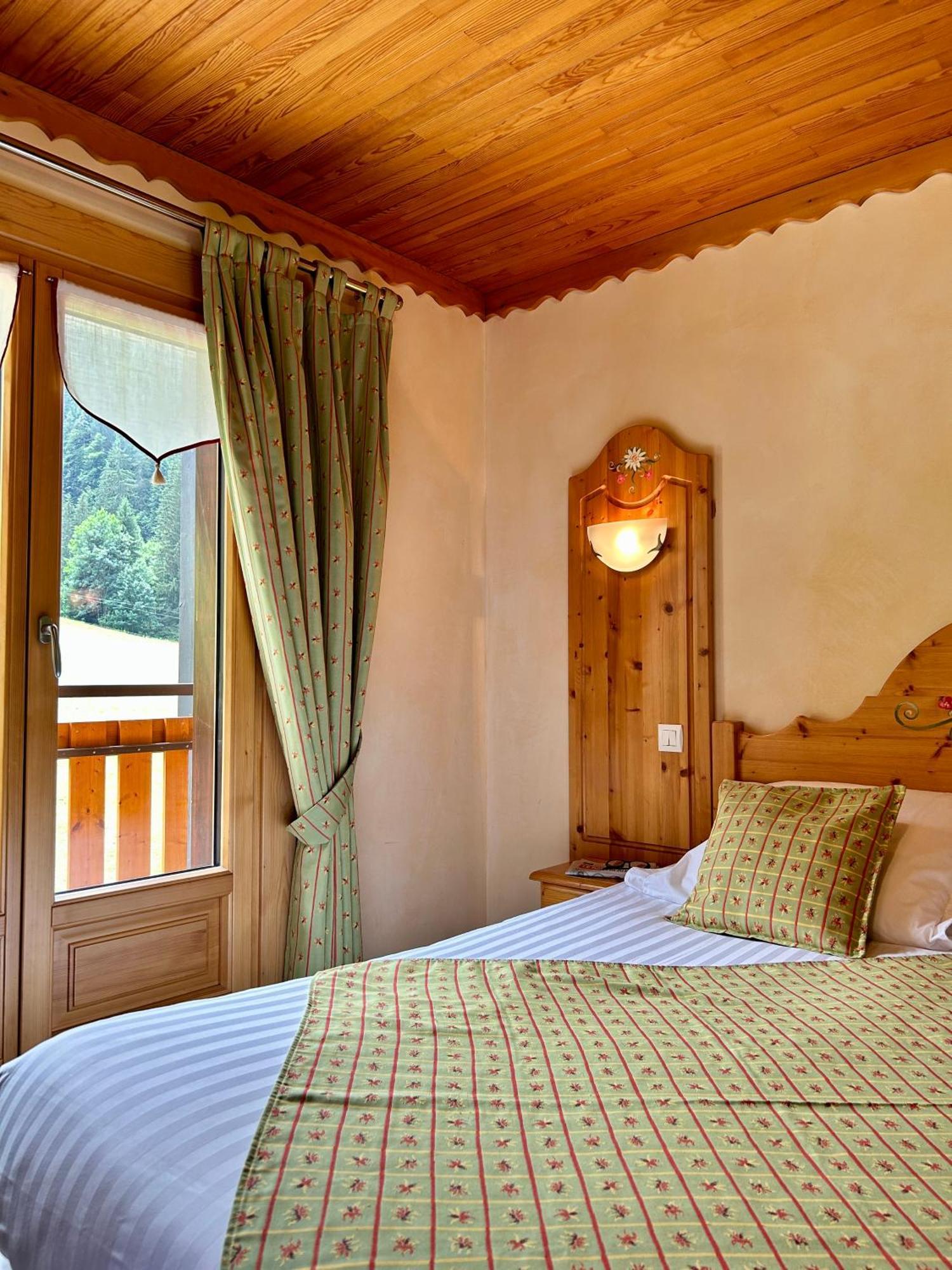 Hameau Des Prodains - Hotel Морзин Екстериор снимка